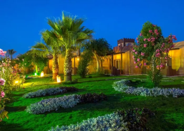 Aparthotel Minaland & Aquapark 4*