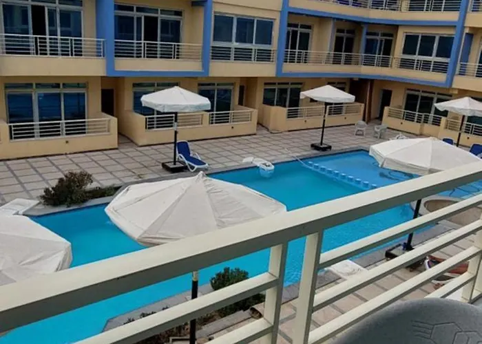 Minaland & Aquapark 4*